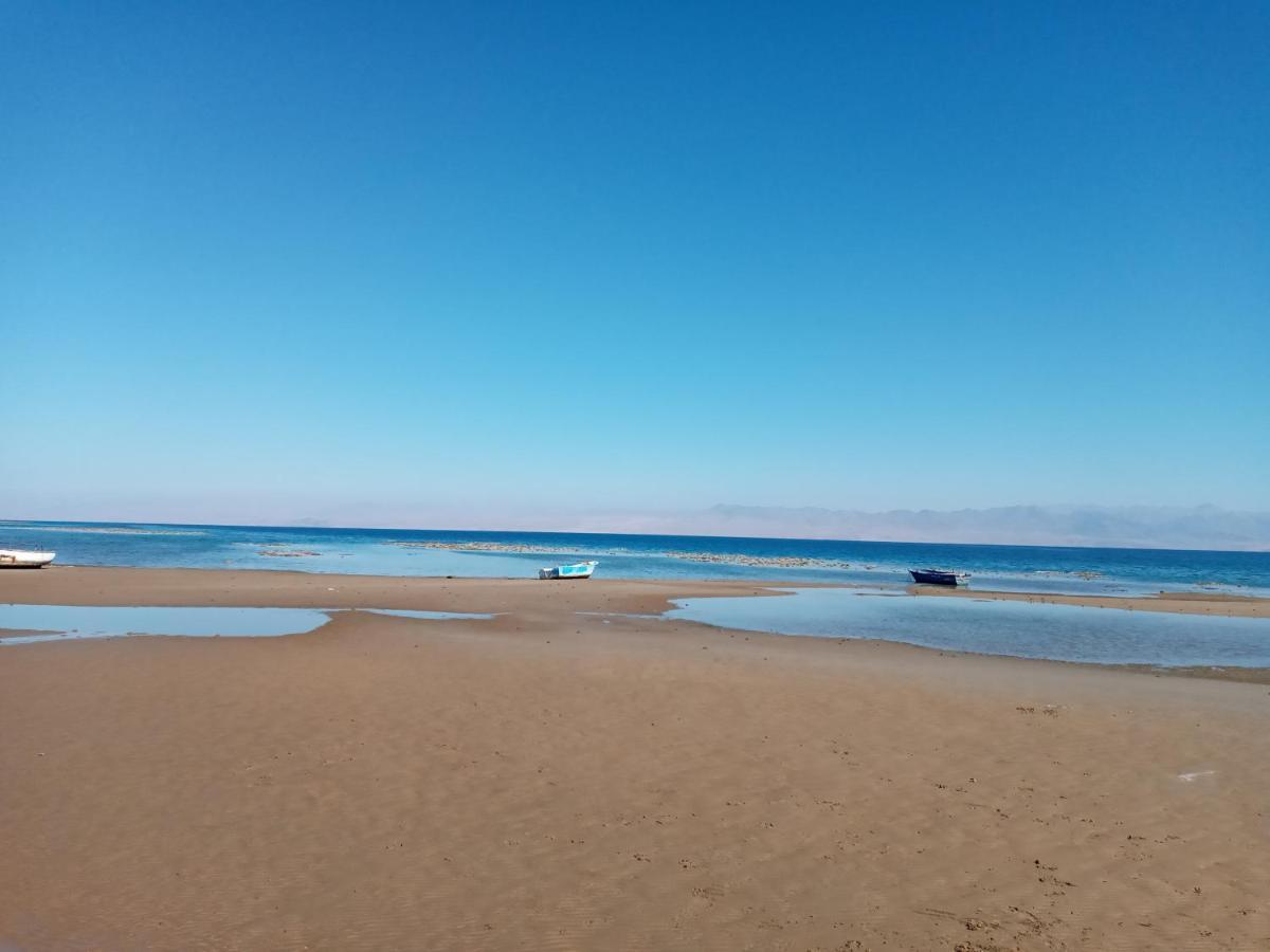 Хостел Sebaii Camp السباعى كامب شاطئ الترابين بجوار ويت بالس Нувейба Экстерьер фото